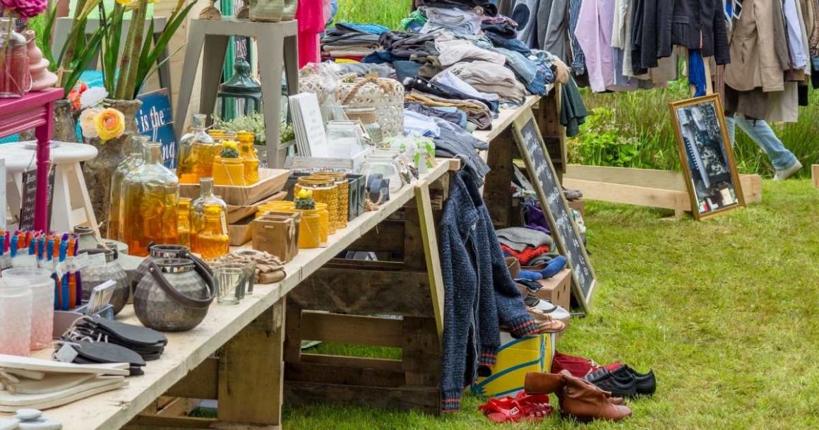 How to have a successful garage sale: How to Stage your yard sale items