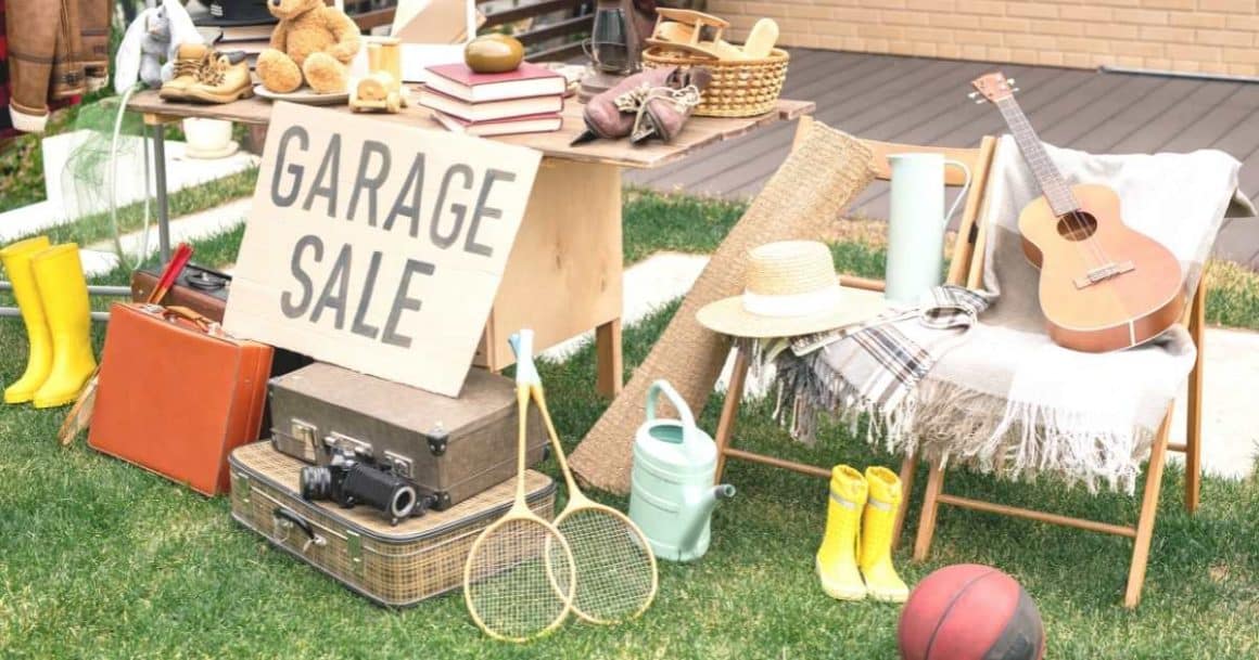 how to have a successful garage sale-yard sale tips