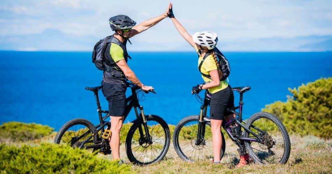 100 bucket list ideas for couples cycling