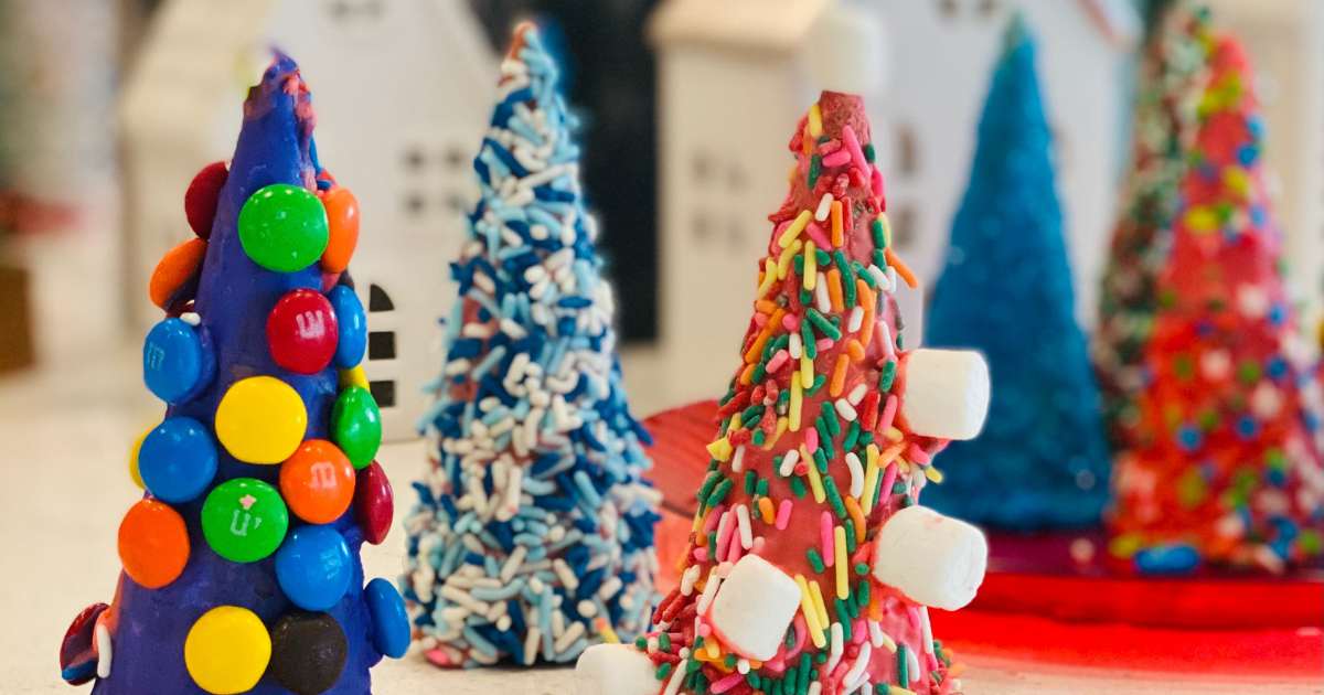 15+ Easy DIY Christmas Tree Ornaments