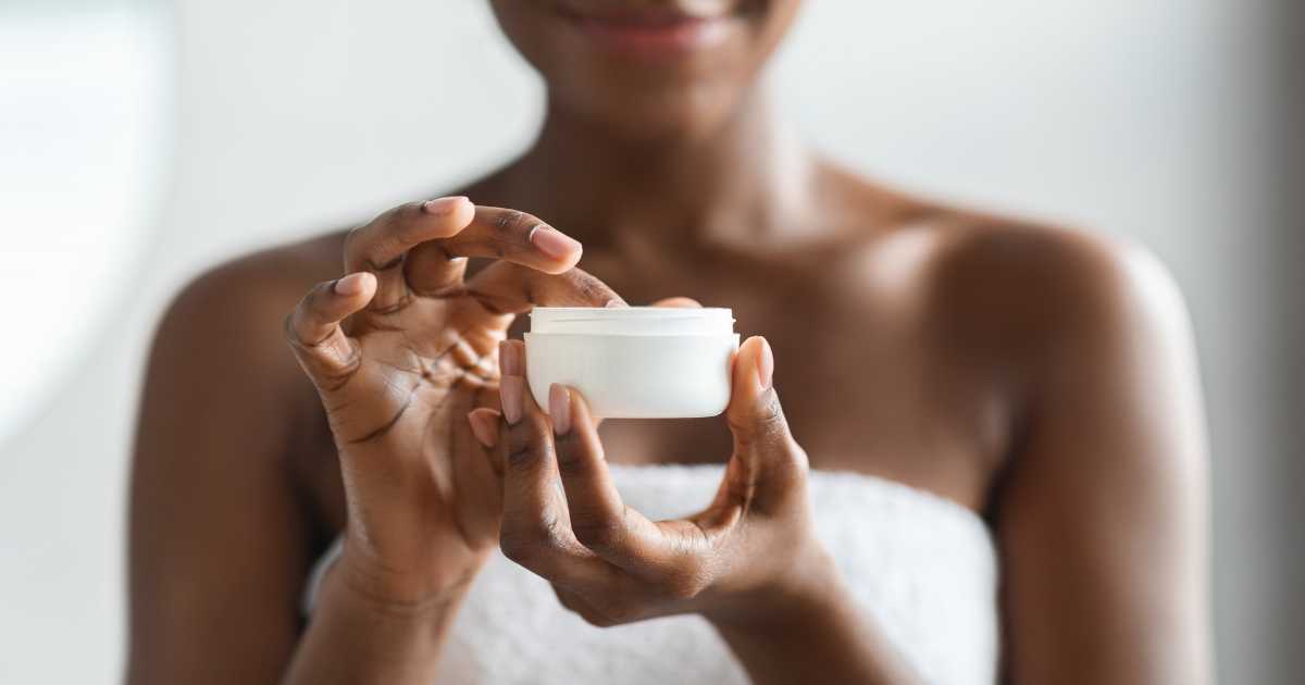 The Complete Guide to The Best Moisturizer for Black Skin