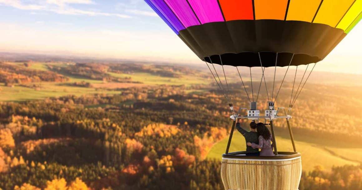 hot air balloon ride for date night idea