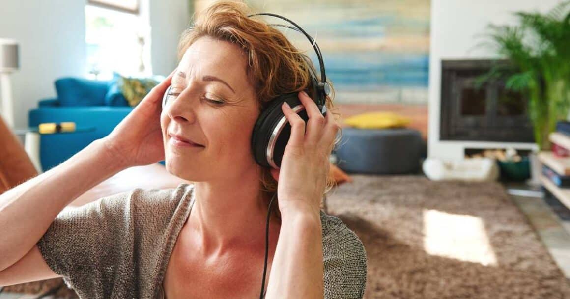 self-care ideas for women-make a playlist of your favorite songs