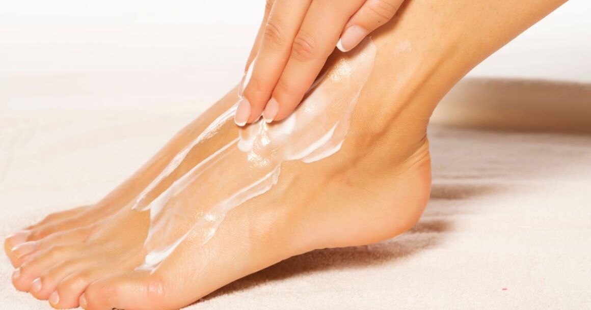 lotion on feet at night