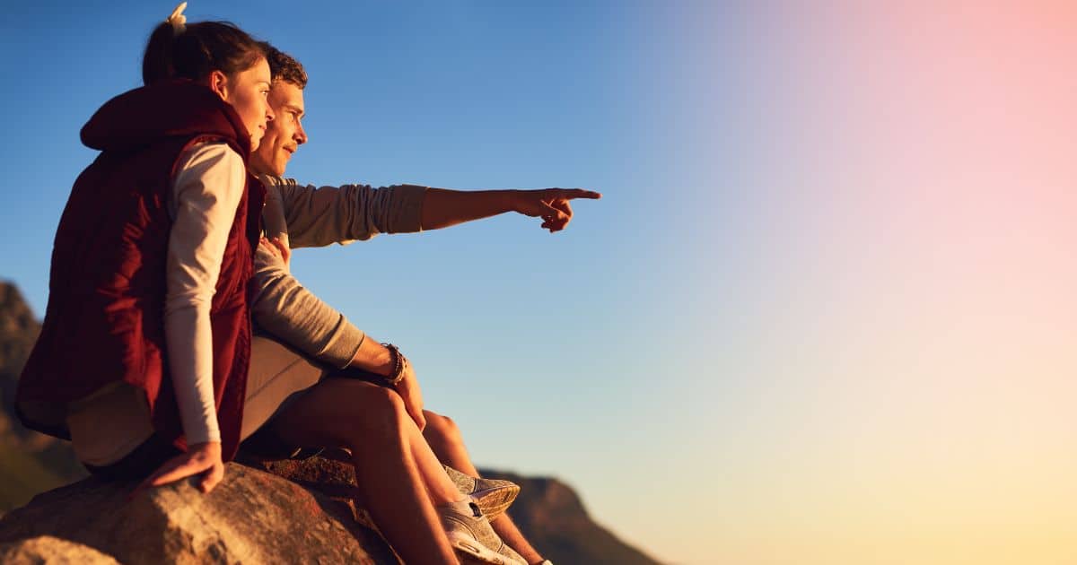 10 Ways To Cultivate Curiosity & Embrace A Growth Mindset